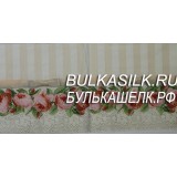Салфетка «Гирлянда из роз с золотой лентой» 33*33 см